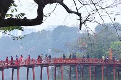 Ngày đầu tiên đi làm sau Tết: Bắc Bộ mưa nhỏ rải rác, nền nhiệt giảm nhẹ