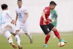 Hấp dẫn cuộc đua V-League trở lại đầu năm mới