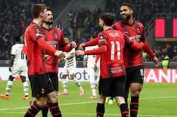 Kết quả vòng play-off Europa League: AC Milan đại thắng, Lukaku giải cứu AS Roma