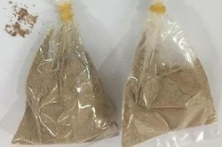 Bé gái 9 tuổi rơi vào tình trạng mất ý thức vì uống thuốc không rõ nguồn gốc