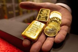 Giá vàng hôm nay 16/2/2024: Mấp mé vùng nguy hiểm