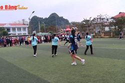 Phong trào bóng đá nữ xã Nam Tuấn