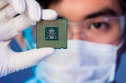 Báo Nhật Bản: Việt Nam thu hút công ty nước ngoài trong lĩnh vực sản xuất chip bán dẫn