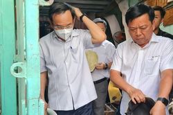 Bí thư TP.HCM Nguyễn Văn Nên thăm hỏi gia đình 4 nạn nhân vụ cháy ở quận 10