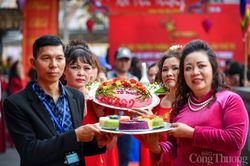 Hà Nội: Xem những người nấu xôi Phú Thượng trổ tài