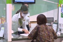 Chỉ còn 10 ngân hàng có lãi suất từ 5%/năm
