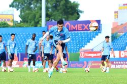 Dàn sao nhọc nhằn ngày V-League trở lại