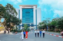 TUYỂN SINH 2024: Phương thức xét tuyển của Trường Đại học Kinh tế Quốc dân