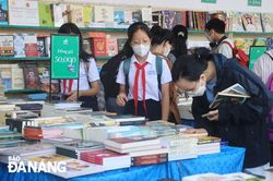 Đọc sách thời 4.0