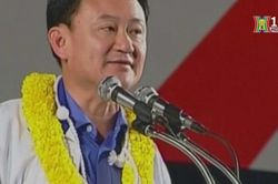 Cựu Thủ tướng Thaksin tạm thời được trả tự do