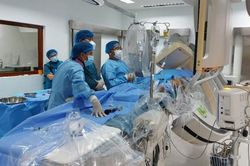 Nhồi máu cơ tim khi đi chơi Tết