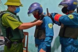 Trang bị công cụ hỗ trợ cho lực lượng tham gia bảo vệ an ninh, trật tự ở cơ sở