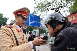 Hà Nội: Xử lý nghiêm một trường hợp vi phạm nồng độ cồn, không có giấy phép lái xe