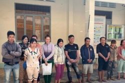 Bắt quả tang sòng bạc do ' nữ quái' cầm đầu