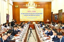 Lãnh đạo các ngân hàng nói gì về tín dụng tăng trưởng chậm, công khai lãi suất cho vay?