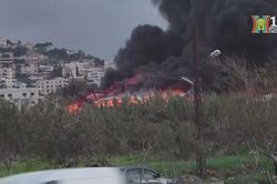 Israel không kích bờ biển Leban