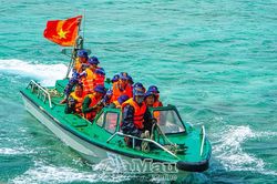 Tác nghiệp ở Trường Sa