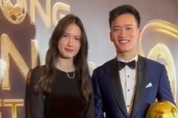Em gái Văn Lâm e thẹn bên Hoàng Đức, cư dân mạng tích cực 'đẩy thuyền'