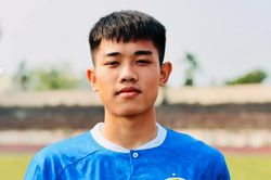 Tuyển thủ Đình Bắc xin lỗi vì vô kỷ luật