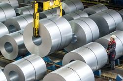 Giá thép hôm nay 21/2: Giá tại Trung Quốc thấp kéo giá HRC nhập khẩu về Việt Nam giảm