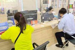 Người dân có thể đổi giấy phép lái xe tại địa phương
