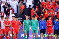 Tin nóng thể thao tối 22/2: ĐT Việt Nam xác định 2 mục tiêu lớn trong năm 2024, tỷ phú Anh muốn xây sân mới cho MU