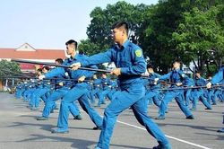 Thời gian làm Chính trị viên phó có tính hưởng phụ cấp thâm niên?
