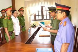 Làm trái quy định của pháp luật, Giám đốc Văn phòng Đăng ký đất đai Hậu Giang bị bắt tạm giam