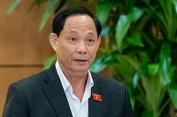 Phó Chủ tịch Quốc hội đề nghị xem lại quy chuẩn cao tốc