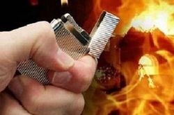 Nghi vợ ngoại tình, gã xe ôm tẩm xăng đốt 'đối thủ' tại quán bia