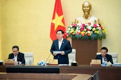 Trình Quốc hội xem xét thông qua Luật Cảnh vệ (sửa đổi) tại 1 kỳ họp