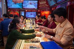 Giá vàng miếng SJC trở lại mốc 79 triệu đồng/lượng