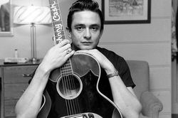 Ca khúc 'Ring of Fire' của Johnny Cash: 'Tình yêu như vết cháy…'