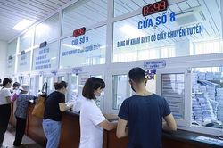 Lộ trình nâng dần mức đóng bảo hiểm y tế