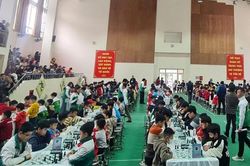 Giải cờ vua Sơn Tây mở rộng thu hút 427 kỳ thủ