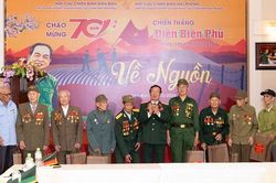Cựu chiến binh Hải Phòng tri ân Điện Biên