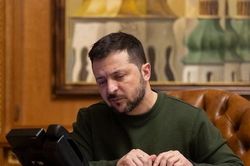 Ông Zelensky tiết lộ thương vong của Ukraine, Nga có thể dự hội nghị hòa bình
