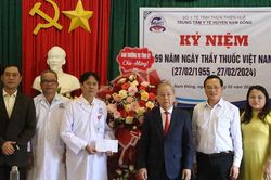 Lãnh đạo tỉnh chúc mừng Ngày Thầy thuốc Việt Nam