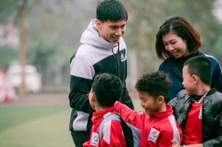 Đoàn Văn Hậu trở thành 'tuyển trạch viên' cho CAHN