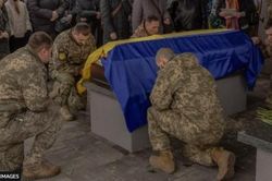 Tổng thống Ukraine tiết lộ 31.000 binh sĩ thiệt mạng kể từ khi xung đột với Nga