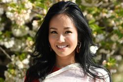 Ca sĩ Hồng Nhung phát hành album đúng ngày sinh nhật nhạc sĩ Trịnh Công Sơn