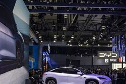 Sau EU, đến lượt Anh tính điều tra xe điện Trung Quốc