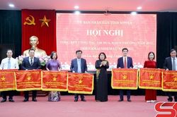 Đẩy mạnh các phong trào thi đua yêu nước