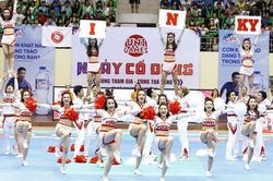 Môn thể thao bùng nổ năng lượng tích cực mang tên Cheerleading