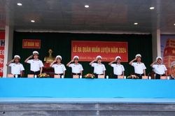 Tư lệnh Quân chủng Hải quân dự lễ ra quân huấn luyện tại Lữ đoàn 162