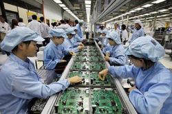 Chưa đầy 2 tháng, Việt Nam chi hơn 11 tỷ USD nhập khẩu nhóm hàng này