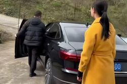 Con rể không vào nhà bố vợ suốt 8 năm, khi biết chuyện ai cũng khen anh làm đúng