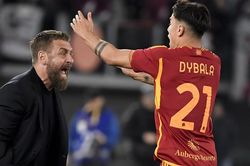 Cuộc sống tươi đẹp của Roma ở vòng 27 Serie A