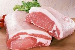 Ngày 4/3: Giá heo hơi, heo thịt vẫn duy trì đà đi ngang
