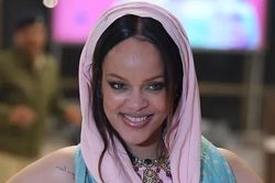 Màn biểu diễn của Rihanna trước tỷ phú giàu nhất châu Á
